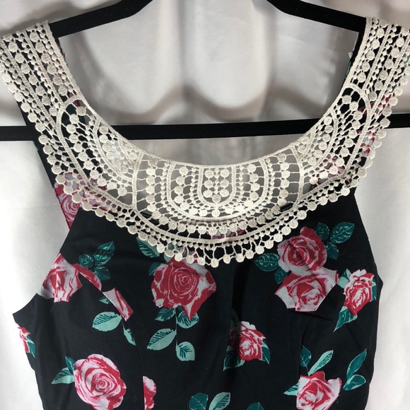 No Boundaries Floral Mini Dress - Picture 3 of 8